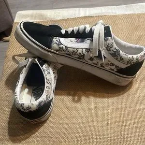 Vans Shoes Vans Old Skool Paradise Floral Orchid True White